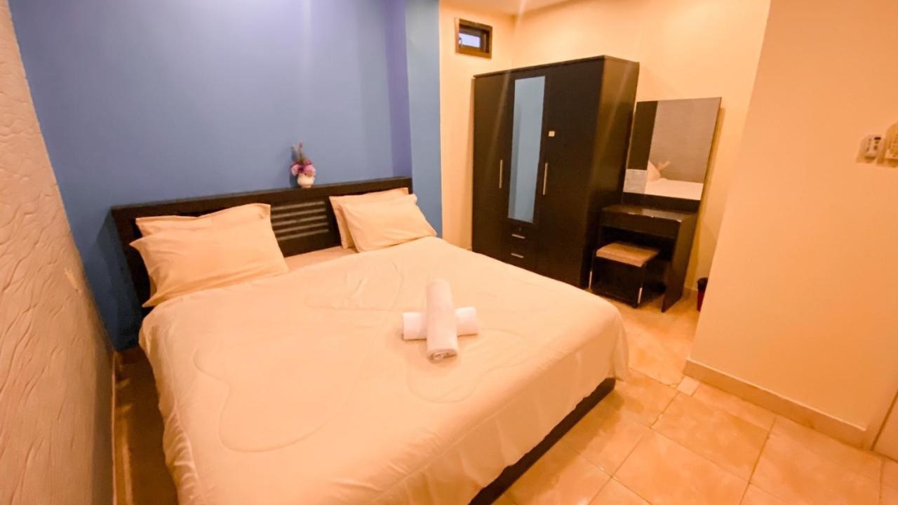 Hotel Retox Game On Pattaya Exterior foto